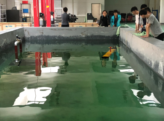 Pengpai Ocean Exploration Company went to Hebei Normal University to assist users in testing